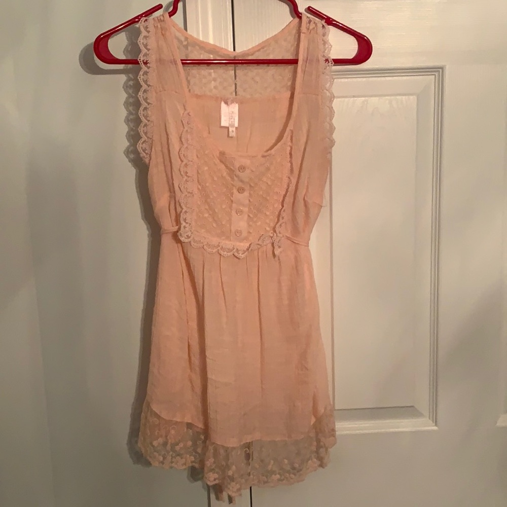 Rue21 baby doll tank with lace